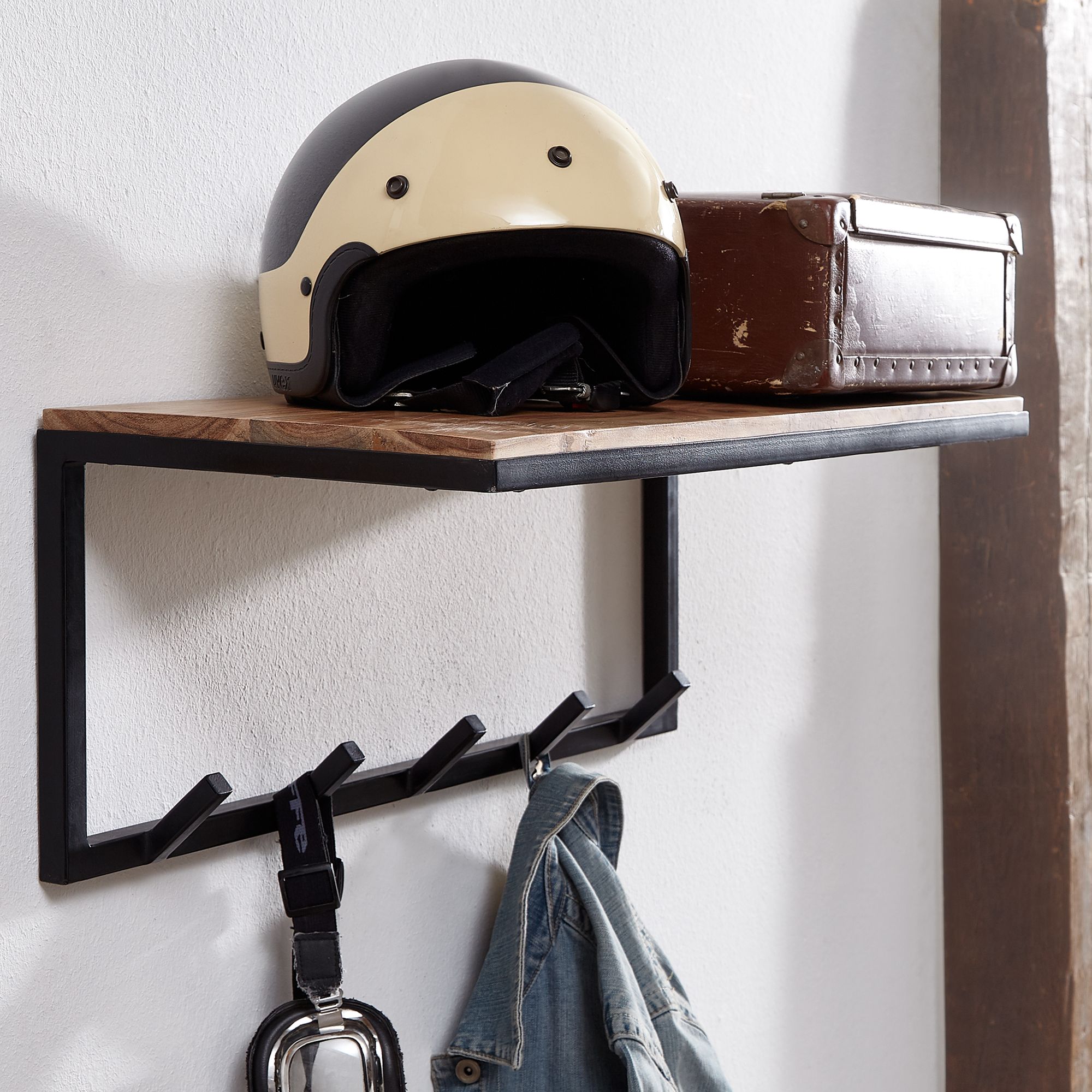 Wandgarderobe  AUSANGATE Wandgarderobe  AUSANGATE