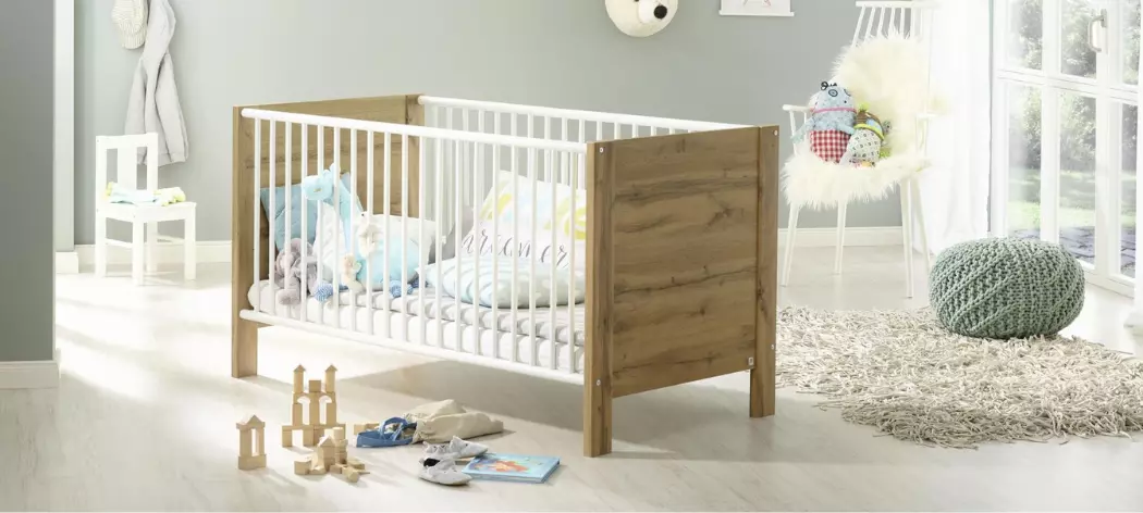 Babybett NEPAL