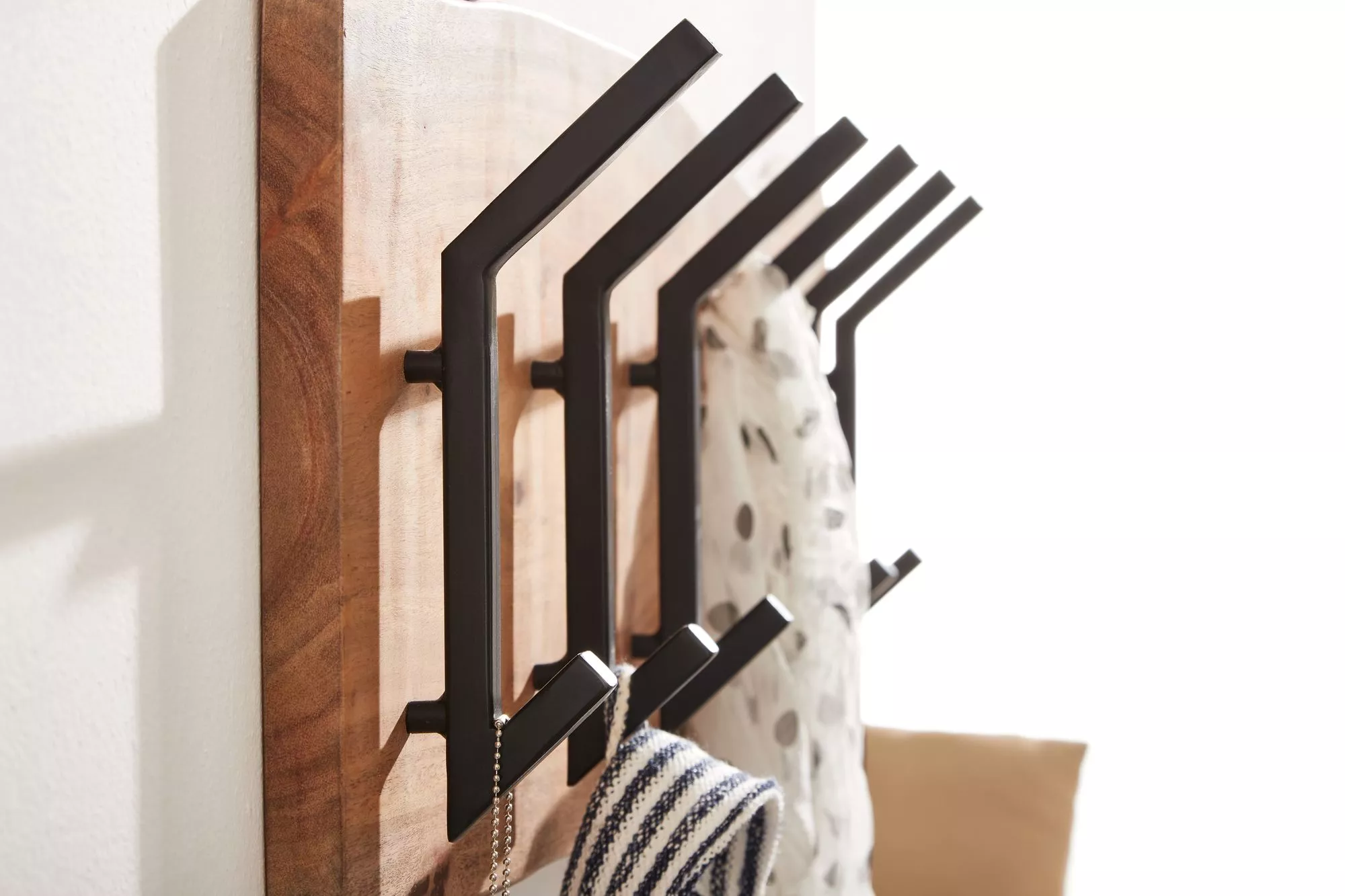 Wandgarderobe  ARTESONRAJU