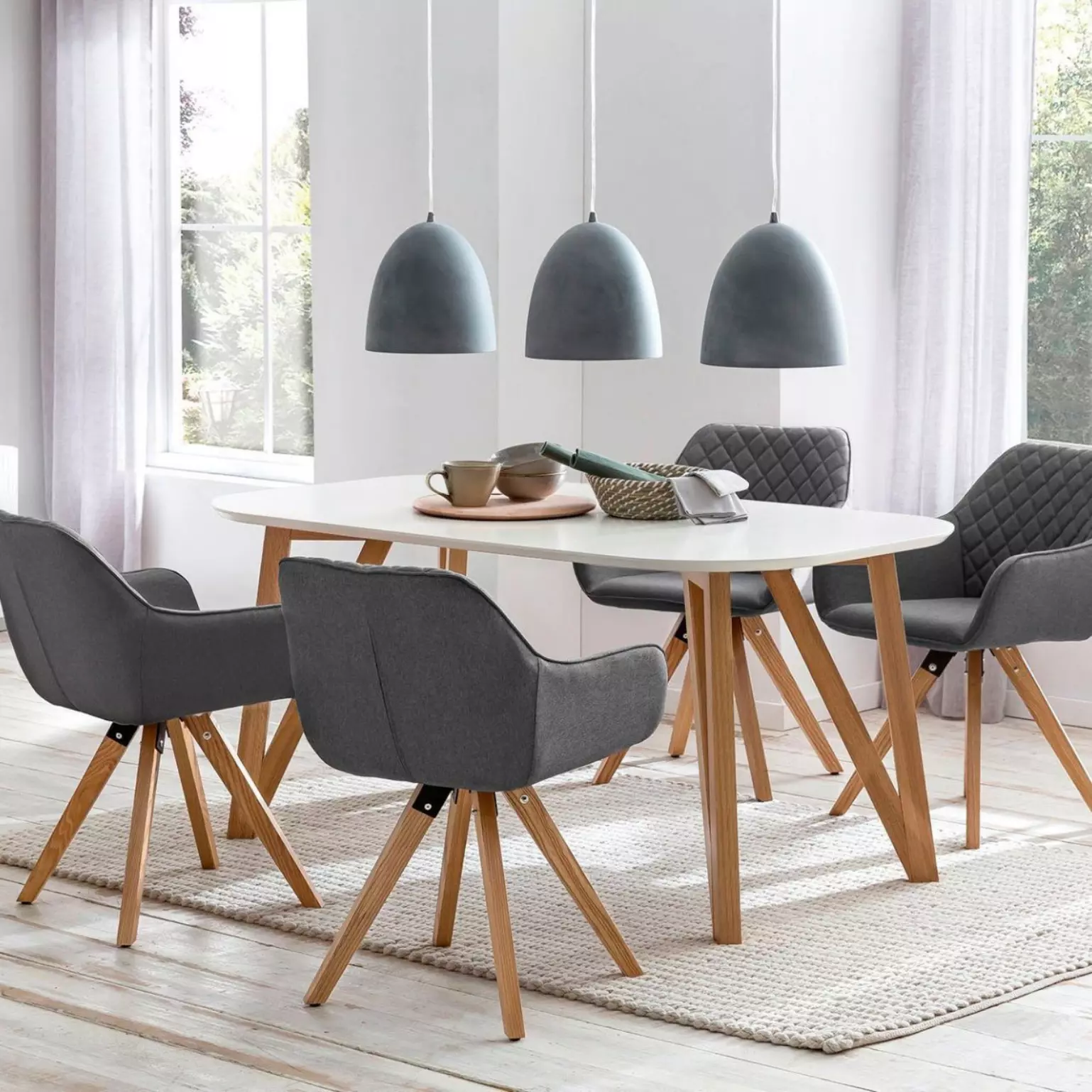 Essgruppe 5-teilig CIBINONG/SOREANG Essgruppe 5-teilig CIBINONG/SOREANG