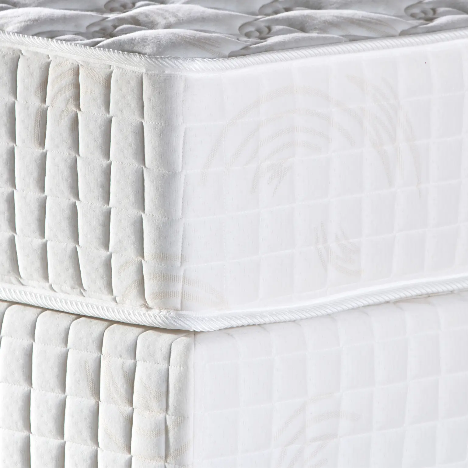 Ratgeber: So finden Sie das passende Boxspringbett Ratgeber: So finden Sie das passende Boxspringbett