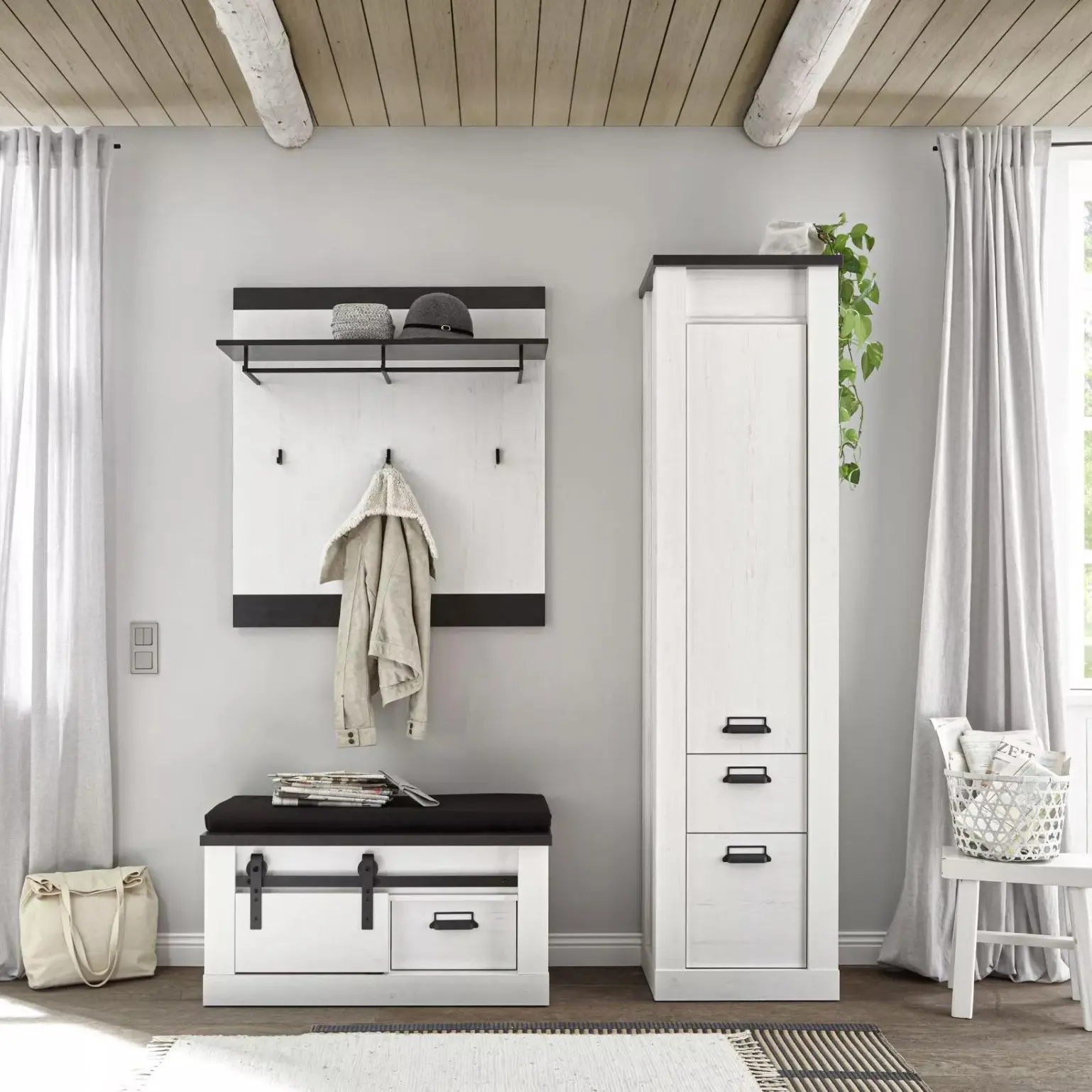 Ratgeber: Einrichtungstipps für einen schmalen Flur Ratgeber: Einrichtungstipps für einen schmalen Flur