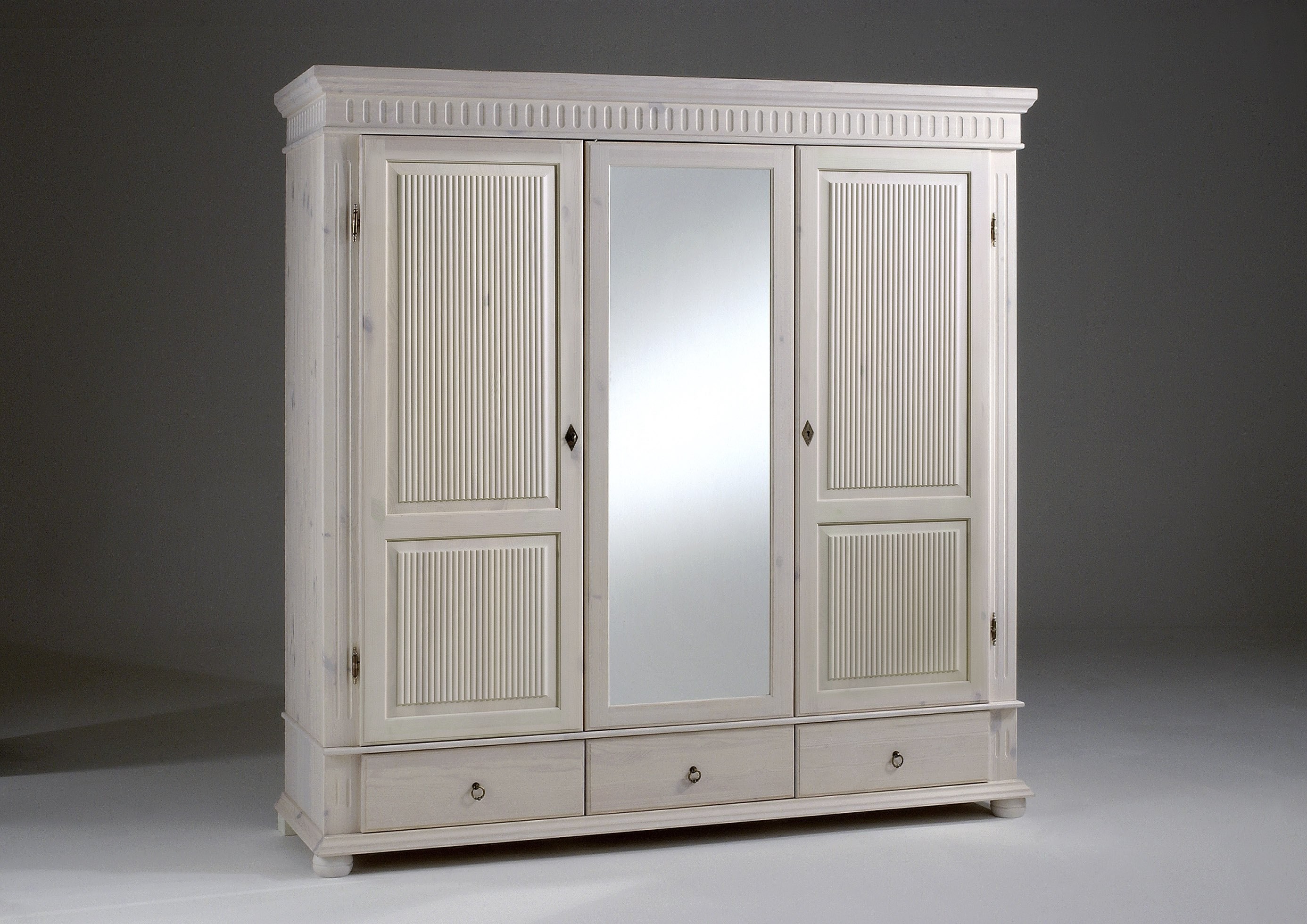 Kleiderschrank HELSINKI
